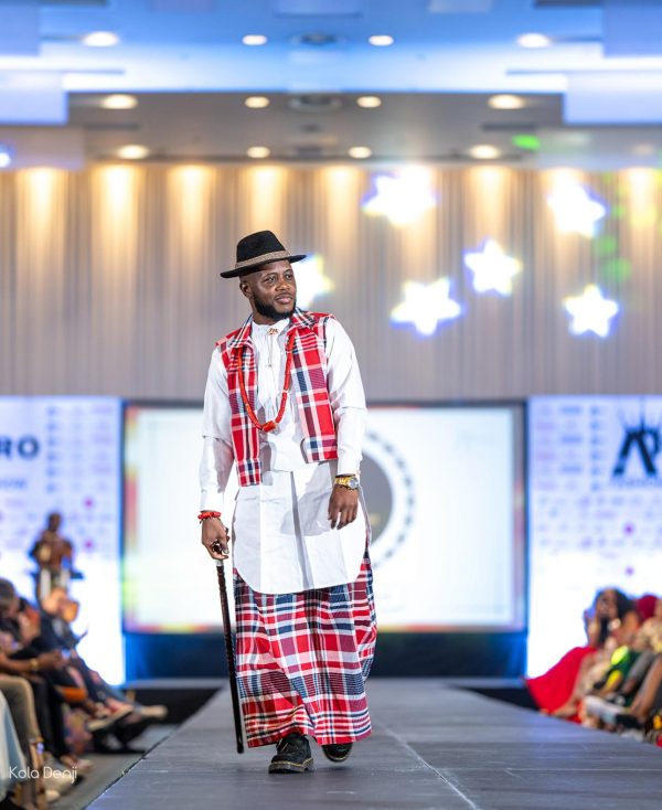 Crown of Heritage Collection – The Royal Rivers Ensemble