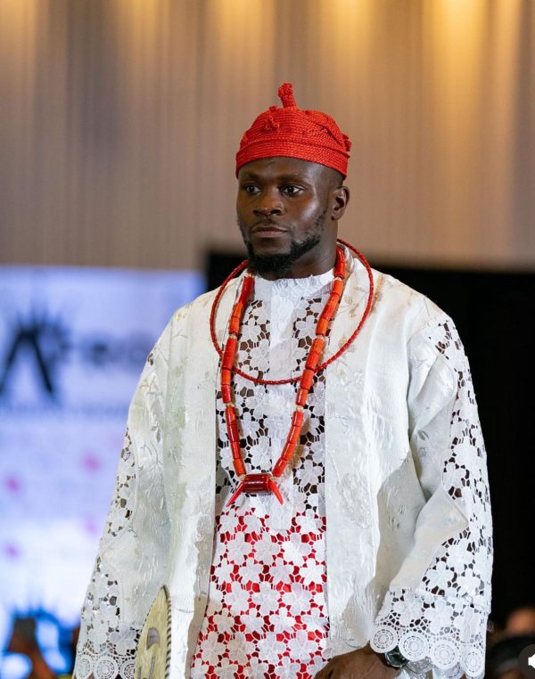 Crown of Heritage Collection – The Oba’s Legacy Ensemble - Image 2